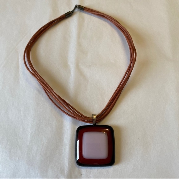 Jewelry - Chocker necklace with pink square pendant